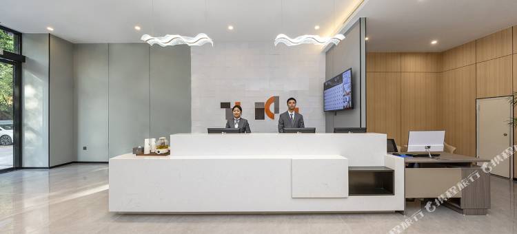 非繁城品酒店(百色市政府恒基广场店)图片