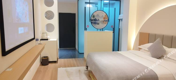 雅欣美宿(昆明医科大学第一附属医院呈贡院区店)图片