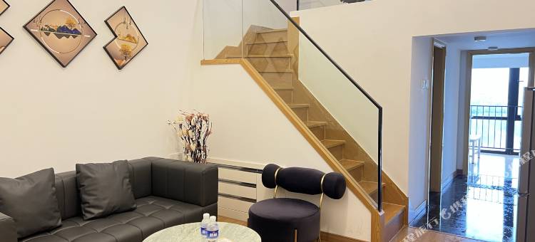 卓越美宿·Loft酒店公寓(南昌西站店)图片