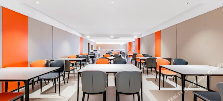东临俪舍酒店(包头火车站科技大学店)图片