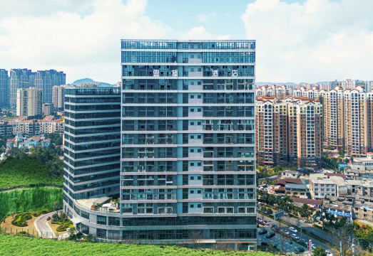 Y·F云枫智慧酒店（贵阳白云区政府云峯大道地铁站店）外景图