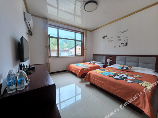 麦积山石窟远方的家