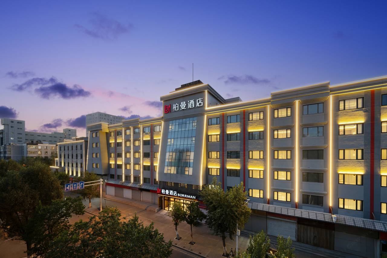 柏曼酒店(乌鲁木齐和田二街火车南站店)图片