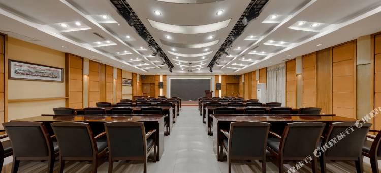 美豪·怡致酒店(灵石文体活动中心店)图片