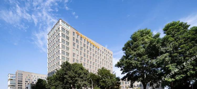 家蜓酒店公寓(徐州高铁东站金龙湖地铁站店)图片