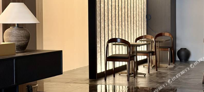 中山坦洲澜星LANSIRE酒店(优越城店)图片