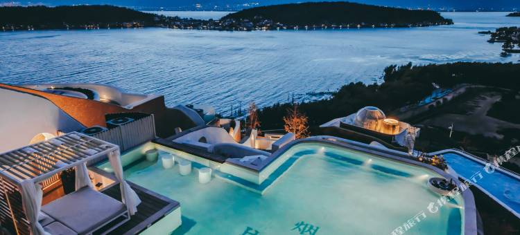 烟云·Holiday Hotel设计师半山悬崖海景度假酒店(理想邦店)图片