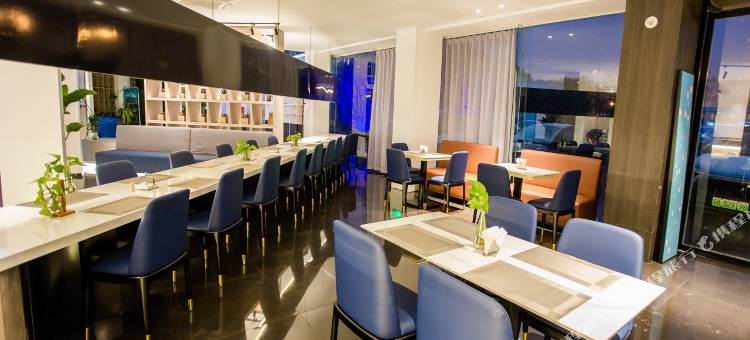 白玉兰酒店(宜兴客运站团氿风景区店)图片