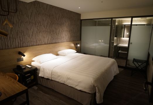 City Suites Taoyuan Station Hotel Overview