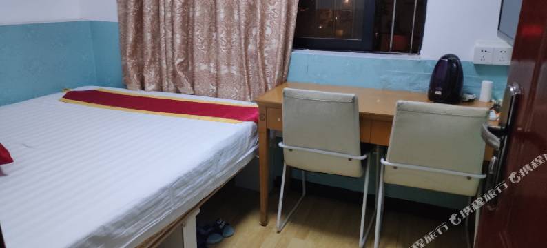 广州香香住宿(白马服装城广州火车站地铁站店)图片