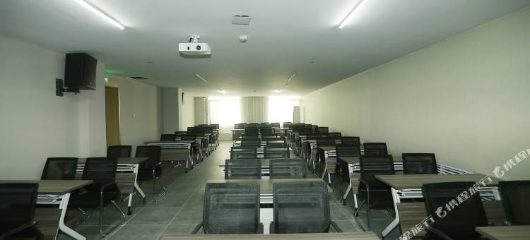 如家素柏·云酒店(烟台大学博览中心店)图片
