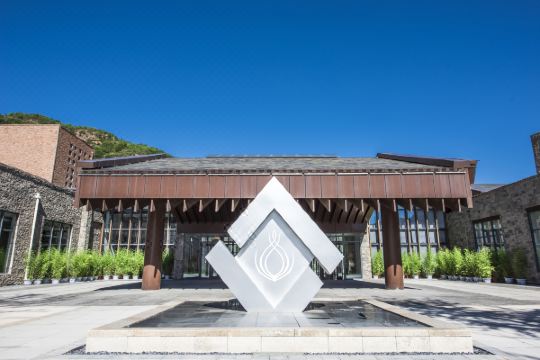 承德hotelmomc蔓兰酒店预订价格,联系电话位置地址【携程酒店】