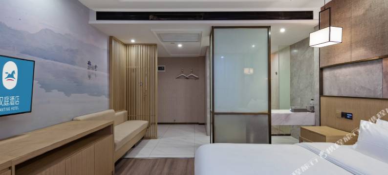 艺龙安云酒店(南京秦淮河朝天宫地铁站店)图片