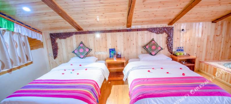 香格里拉古月供氧精品客栈(独克宗古城店)图片