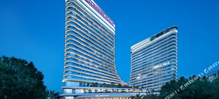 武汉光谷皇冠假日酒店图片