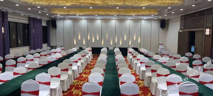 太白酒楼花园酒店(济宁汽车北站职业技术学院店)图片