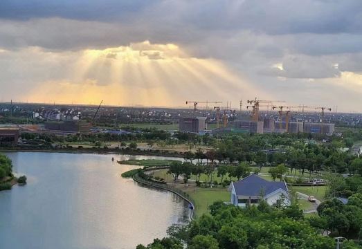 Crowne Plaza SHANGHAI JINSHAN by IHG Hotel Overview