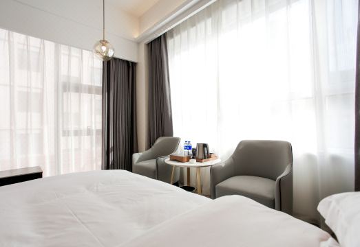 Boyue Hotel Hotel Overview