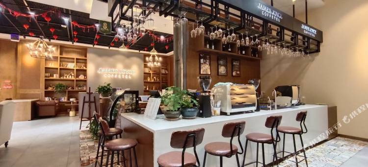 喆啡酒店(抚仙湖广龙小镇星光夜市店)图片