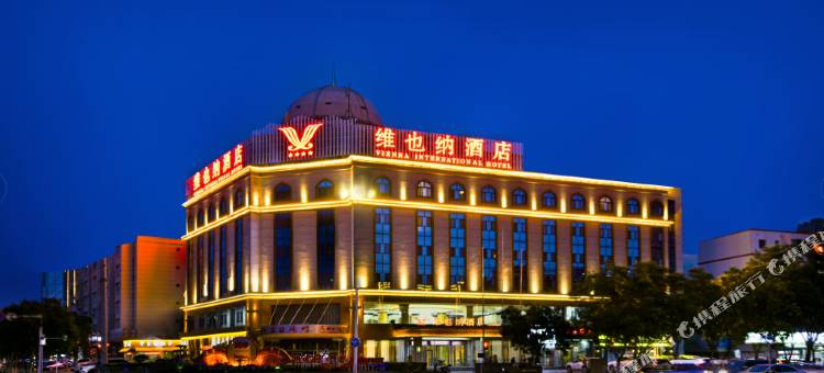 维也纳酒店(库尔勒建国路人民广场店)图片