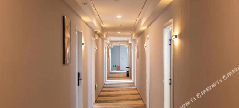 美旭S酒店(张家港塘桥针纺城高铁站店)图片