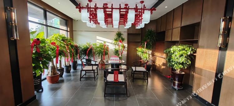 鹿栖谷酒店(包头赛罕塔拉一机店)图片