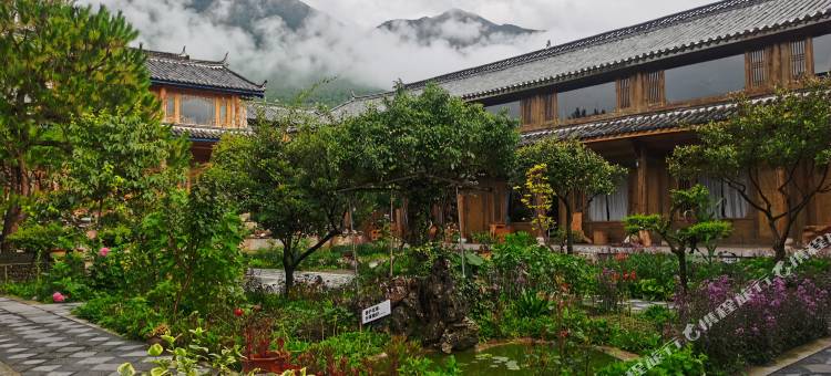 丽江玉龙阔留古庄园图片