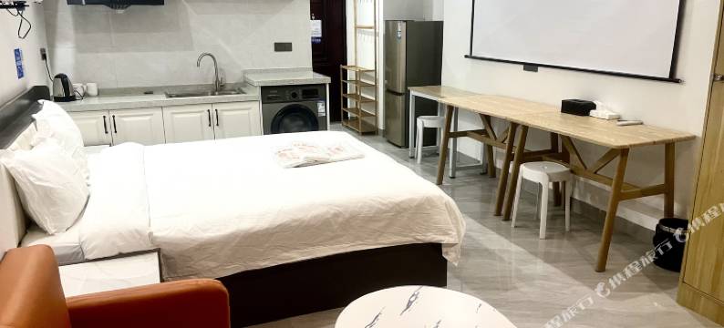 橙途轻奢·VIP影院酒店(南昌火车站丁公路南地铁站店)图片