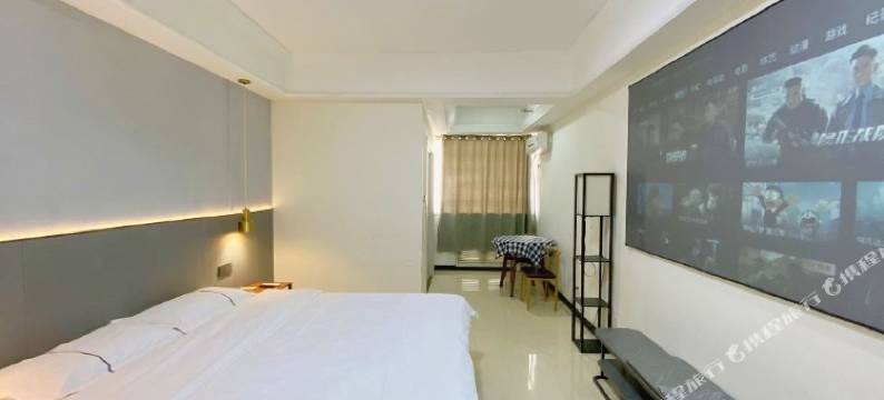 雅乐居观影酒店(郑州正弘城世豪小公馆店)图片