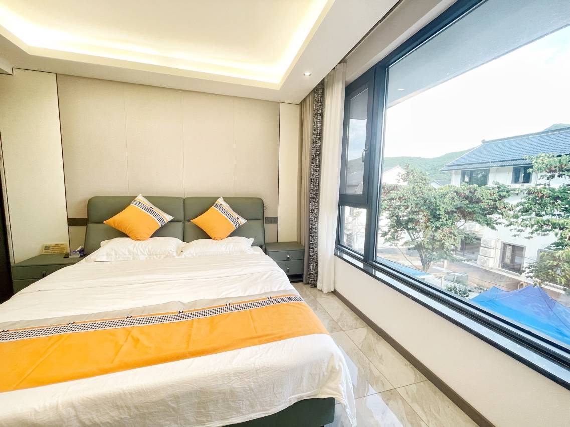 举岩民宿(双龙景区鹿女湖店)图片