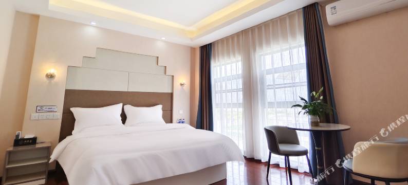 抚仙湖泊庭客栈图片