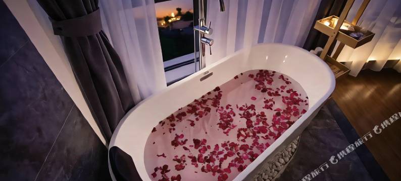 依舍酒店(苏州观前街三元坊地铁站店)图片