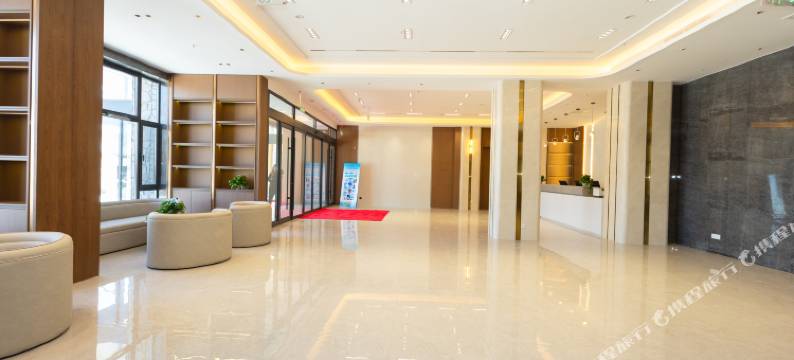 长白山北坡集散中心万信至格温泉酒店图片