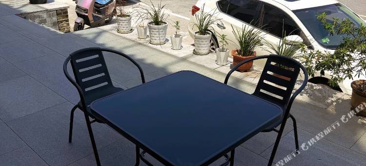 青澜山居民宿(新安江山水画廊店)图片