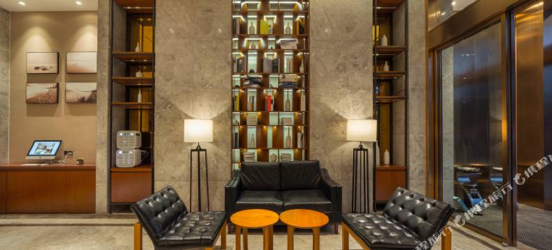 万和至臻酒店(上海静安寺长寿路地铁站店)图片