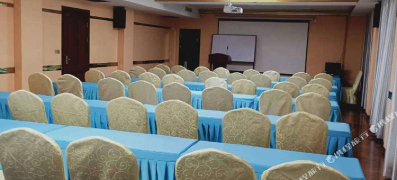 丹江口金宝利大酒店(沙坨营路店)图片