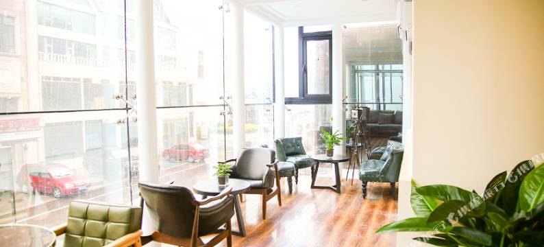 新爱悦酒店(青岛海昌极地海洋世界店)图片