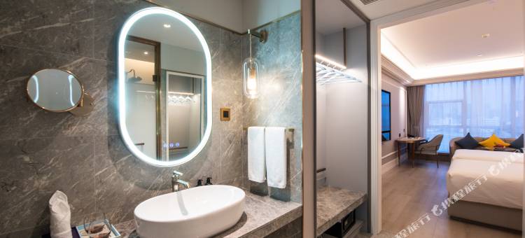 南京江宁百家湖美居酒店图片