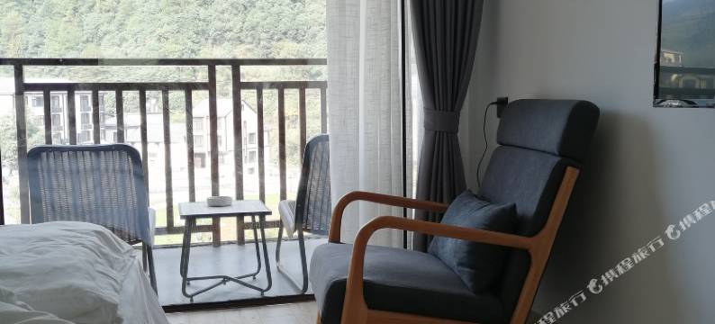 大明山圆月民宿图片