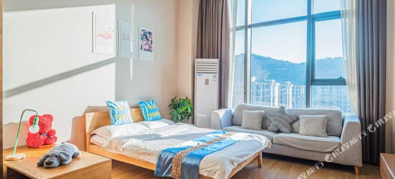 杭州柒月公寓(宋城美院音乐学院店)图片