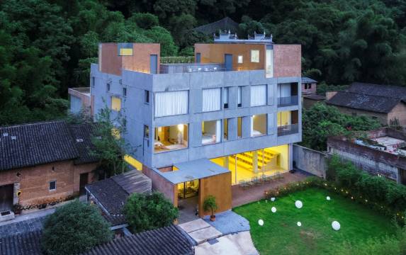 hotel overview picture