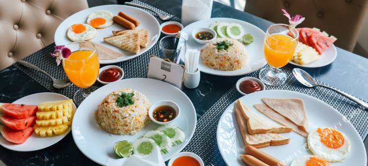芭提雅夜光酒店(GLOW Pattaya)图片