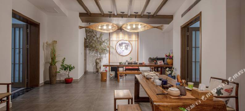 花谷奇缘荷棠民宿(茅山东方盐湖城店)图片