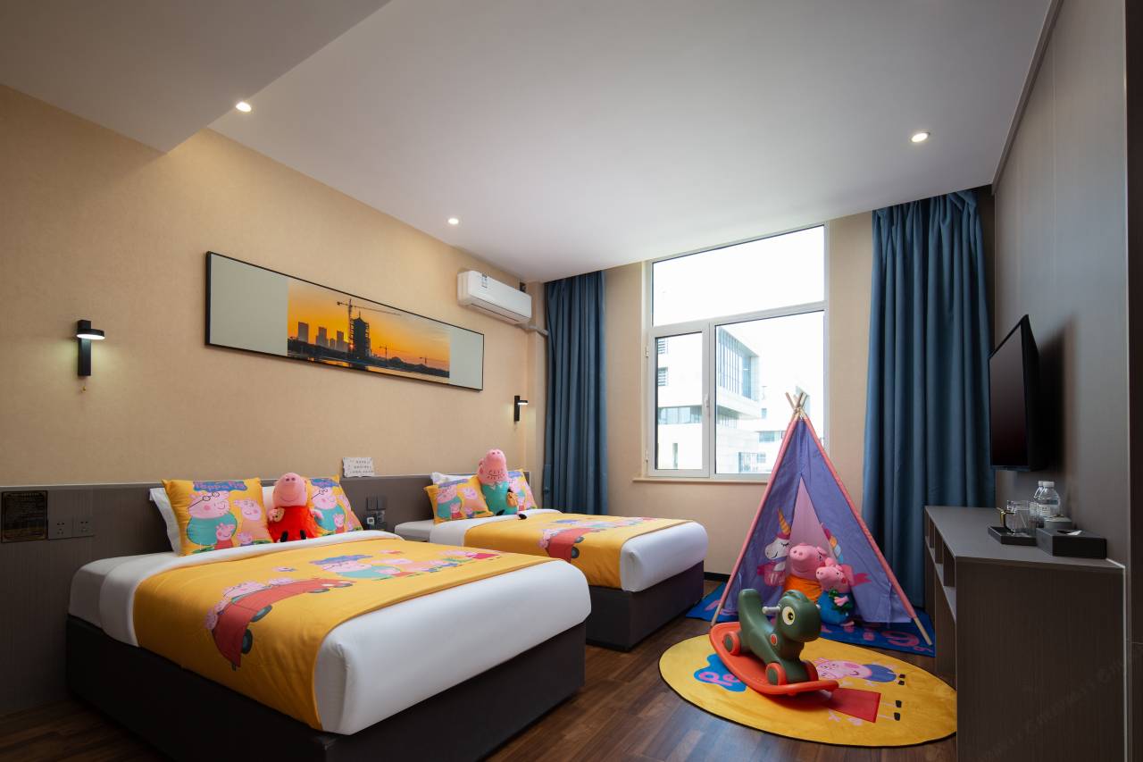 国悦假日酒店(齐河欧乐堡店)