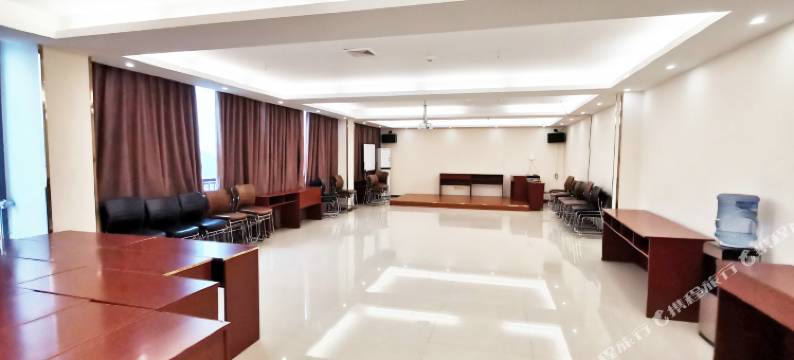 格曼酒店(咸宁火车站店)图片