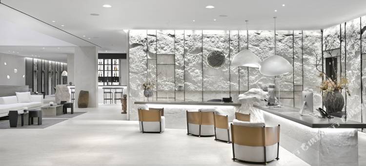 永恒套房及水疗中心(Aeonic Suites and Spa)图片