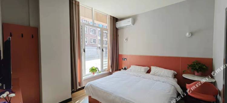 营口喜爱主题宾馆(奥体中心店)图片