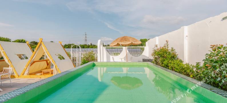 上海一米阳光·季节美宿图片