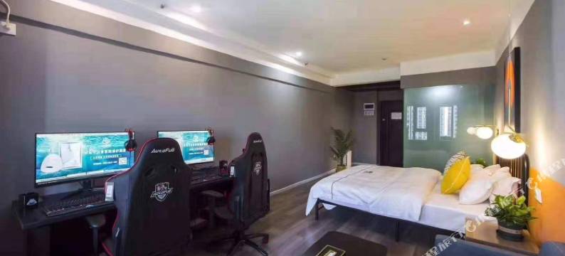 VV江景电竞影院公寓(积玉桥地铁站店)图片