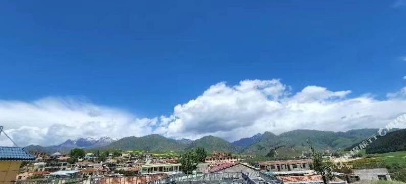 祁连麒麟山庄图片